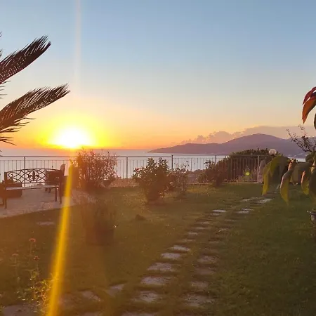 Bed and Breakfast Relais Da Clorinda 4*
