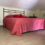 Relais Da Clorinda לינה וארוחת בוקר אשאה