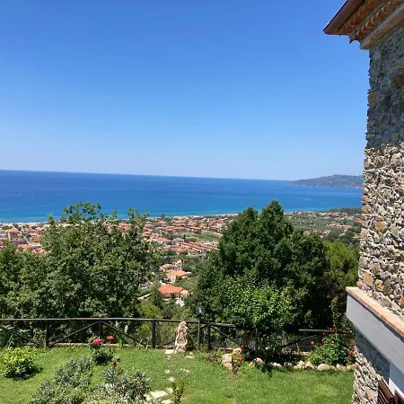 Relais Da Clorinda אשאה